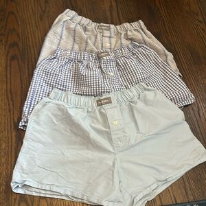 Boxer shorts (3 total)